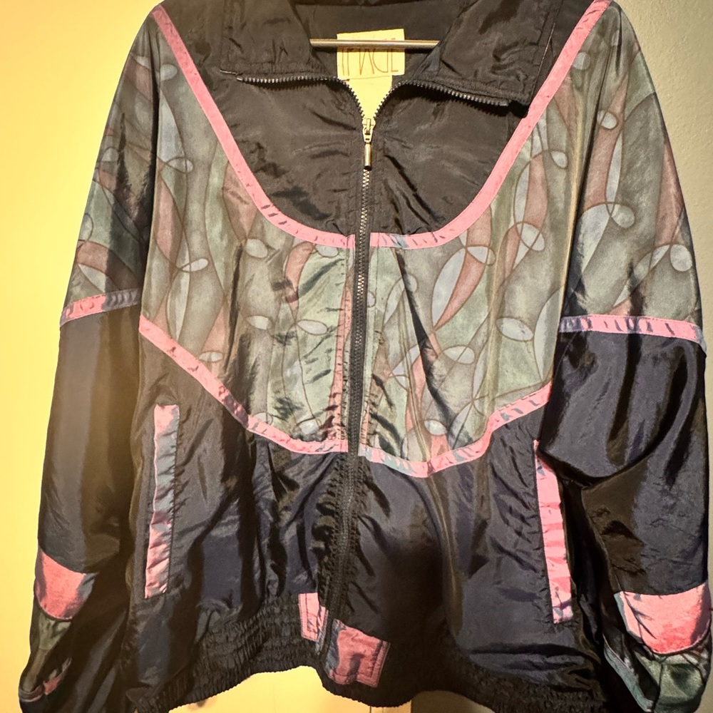 Vintage Women's geometric pattern windbreaker